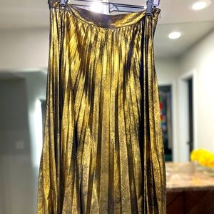 Zara Gold Metallic Pleated Skirt